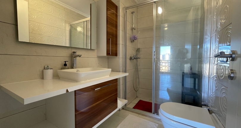 Başakşehir Vadi Şehir 3.etap Sitesinde 211m2 4+1 Kiralık Daire